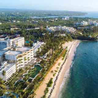 Avoid Coffee Crash: Energy-Boosting Snacks for Café Lovers