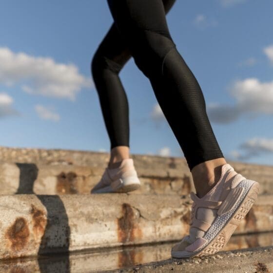 Walking Shoes Essentials: Posture, Foot Care & Stretches